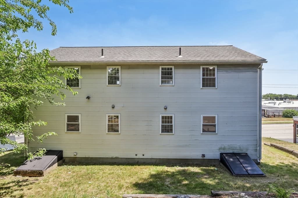 23 Boylston Street, Worcester MA 01605 photo 27