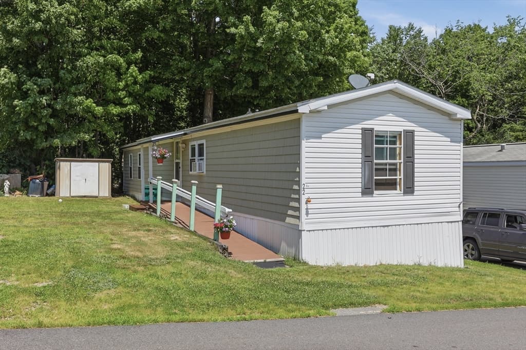 83 Clark Road # 22, Shirley MA 01464 photo 32