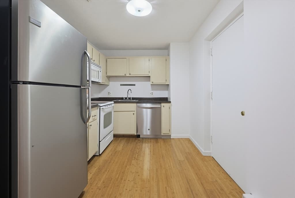 65 Milliken Ave # 3, Franklin MA 02038 photo 5