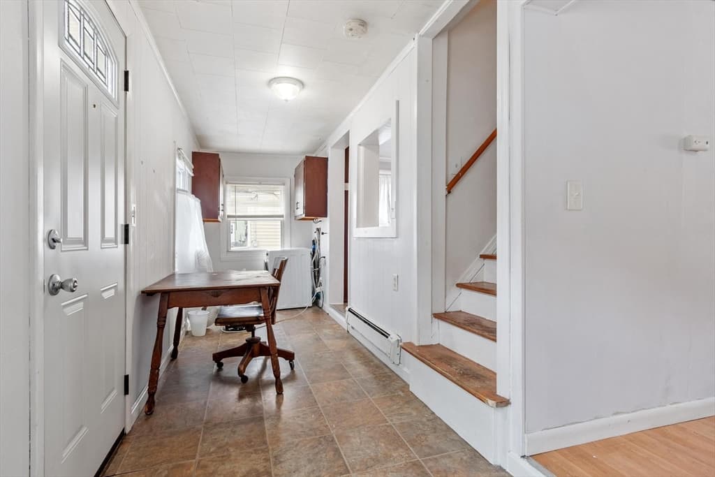 49 Baker Street, Gardner MA 01440 photo 5
