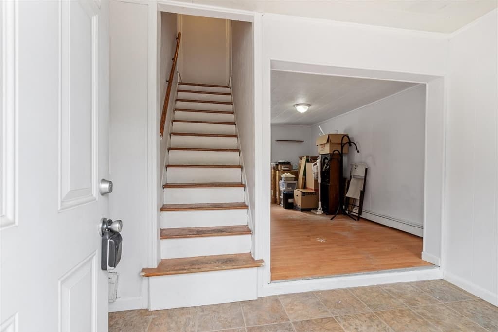 49 Baker Street, Gardner MA 01440 photo 14