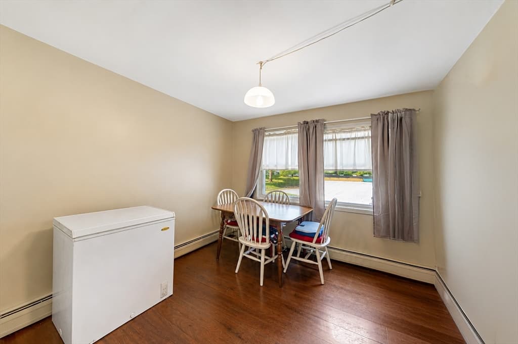 48 Manor Court # 48, Springfield MA 01118 photo 4