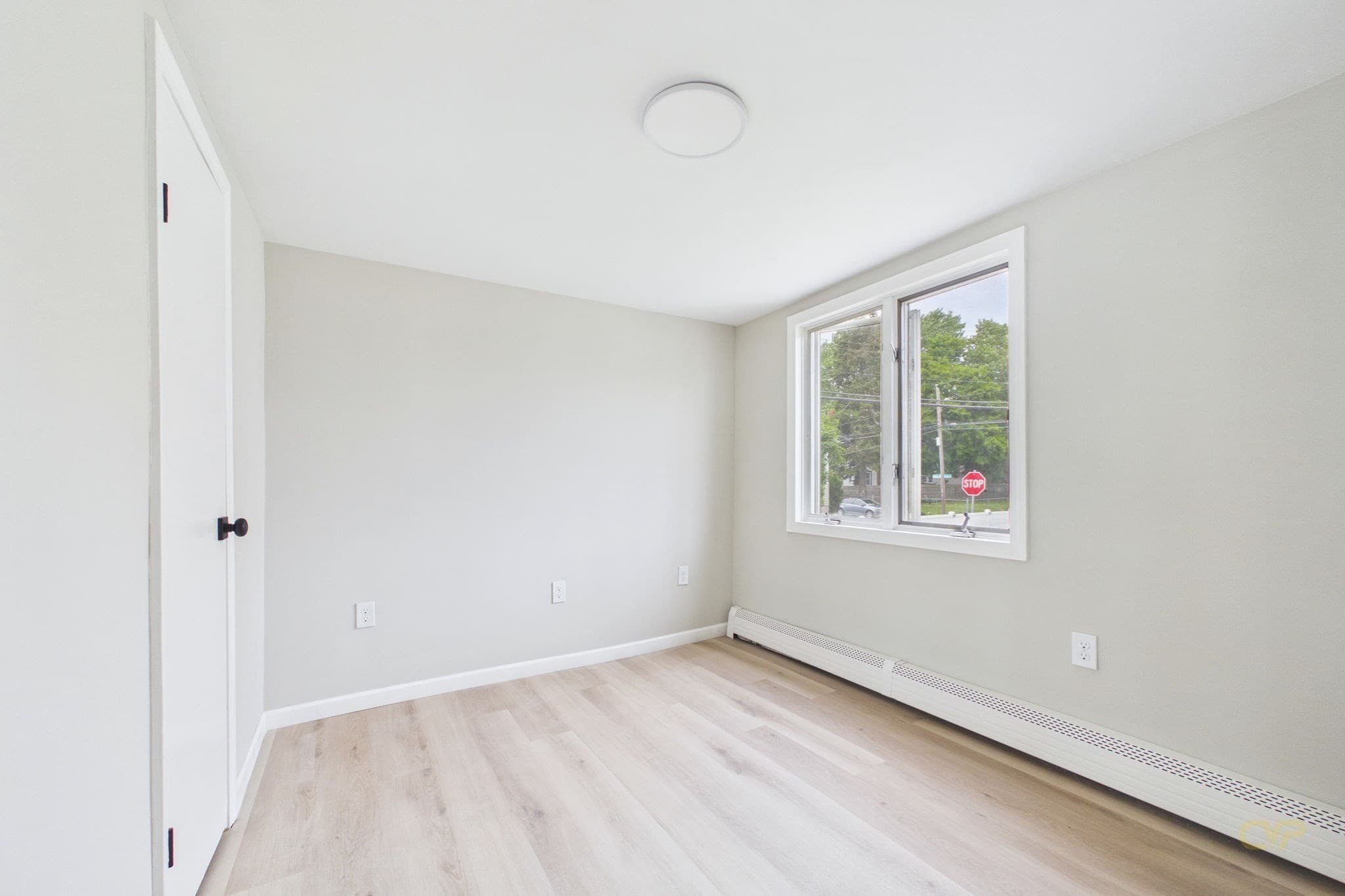 Single Family Residence at 250 Chancery St, New Bedford MA 02740, New Bedford, photo 16 of 31