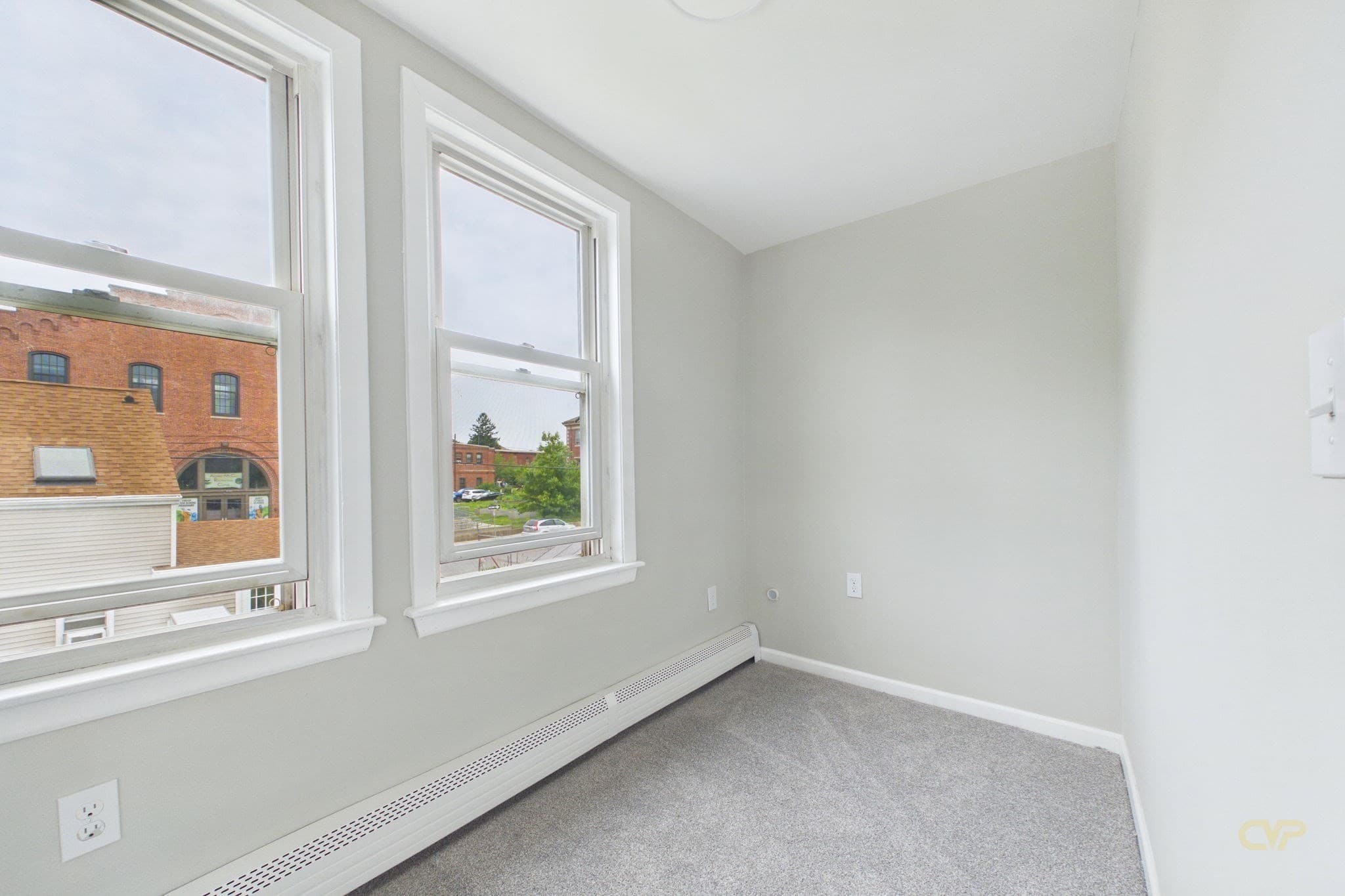 Single Family Residence at 250 Chancery St, New Bedford MA 02740, New Bedford, photo 26 of 31