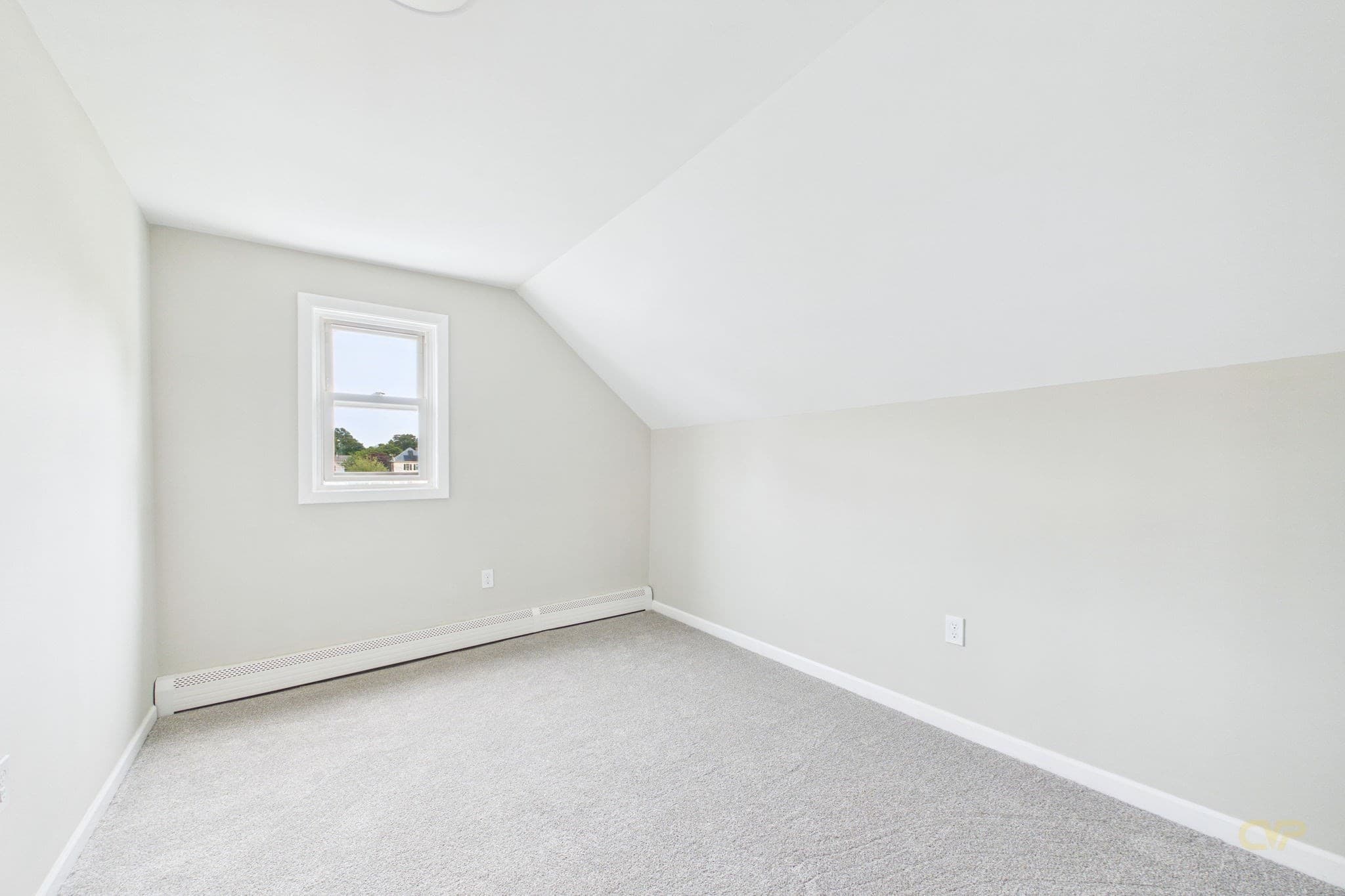 Single Family Residence at 250 Chancery St, New Bedford MA 02740, New Bedford, photo 24 of 31
