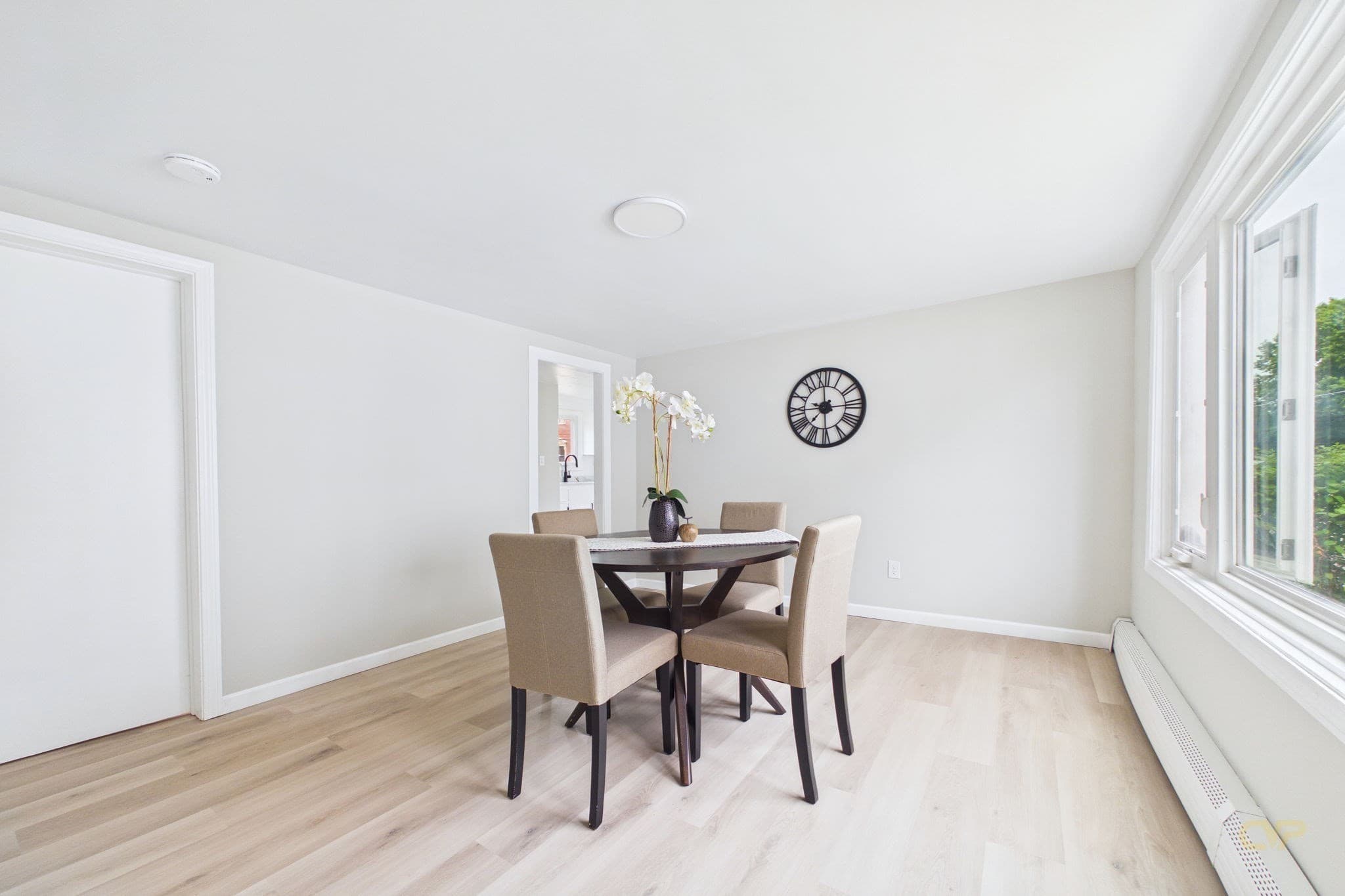 Single Family Residence at 250 Chancery St, New Bedford MA 02740, New Bedford, photo 8 of 31
