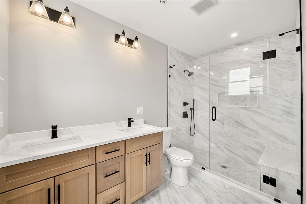 1088 Saratoga St # 3, Boston MA 02128 photo 17