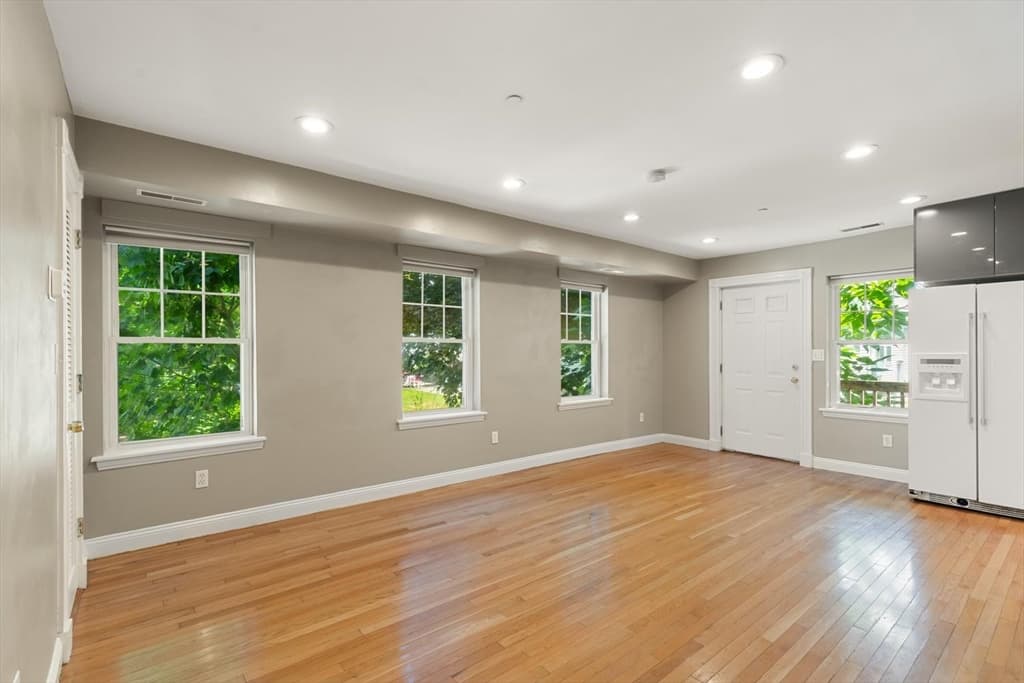 30 Tufts Ave # B, Everett MA 02149 photo 4