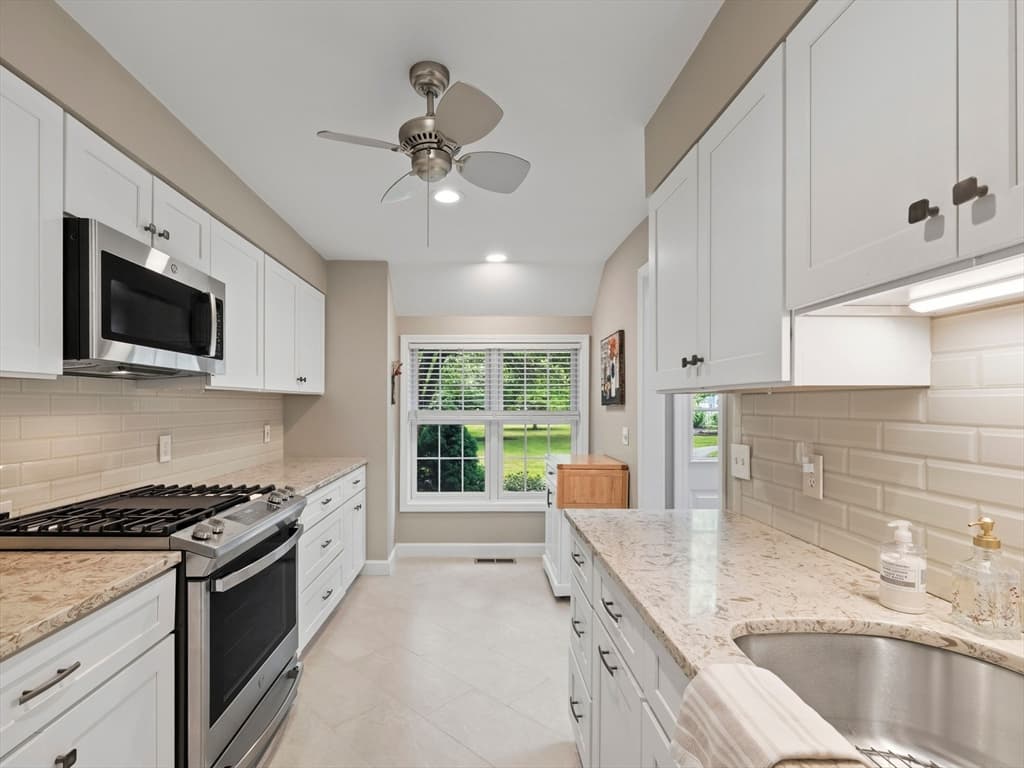 126 Audubon Dr # 126, Acton MA 01720 photo 3