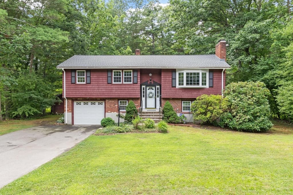 7 Meadowbrook Rd, Chelmsford MA 01863 photo 2