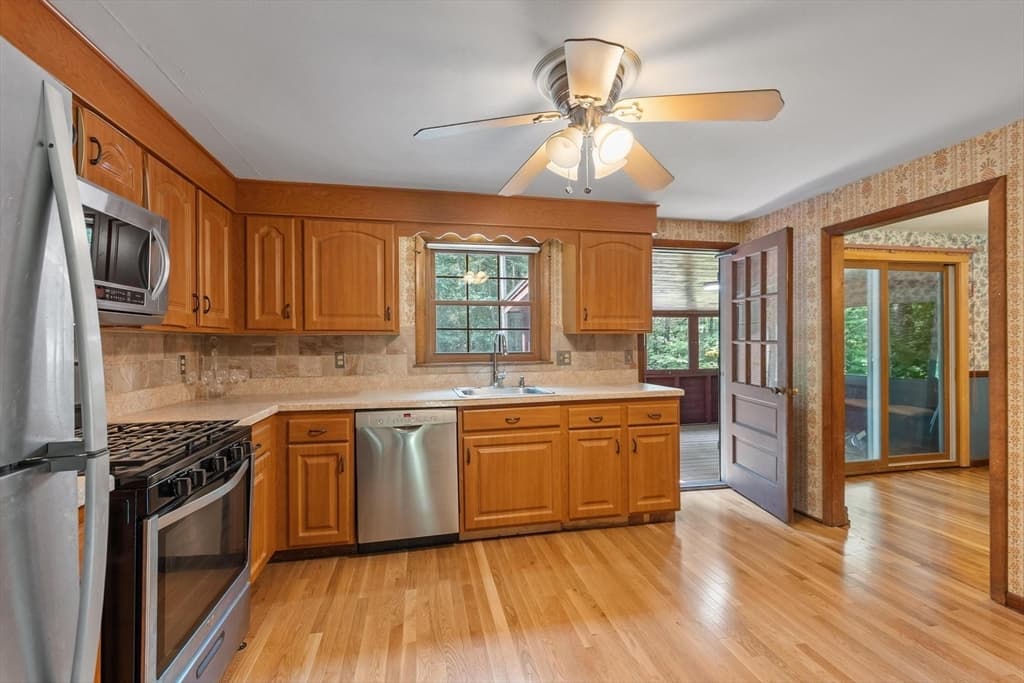 7 Meadowbrook Rd, Chelmsford MA 01863 photo 16