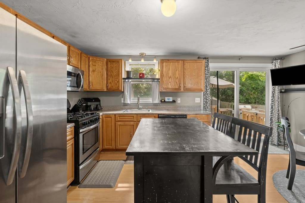 85 Baylies Rd # 2, Taunton MA 02780 photo 16