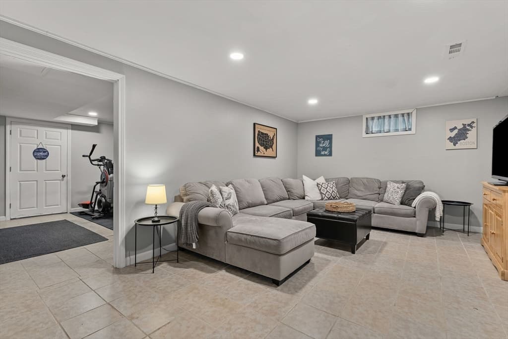 85 Baylies Rd # 2, Taunton MA 02780 photo 34