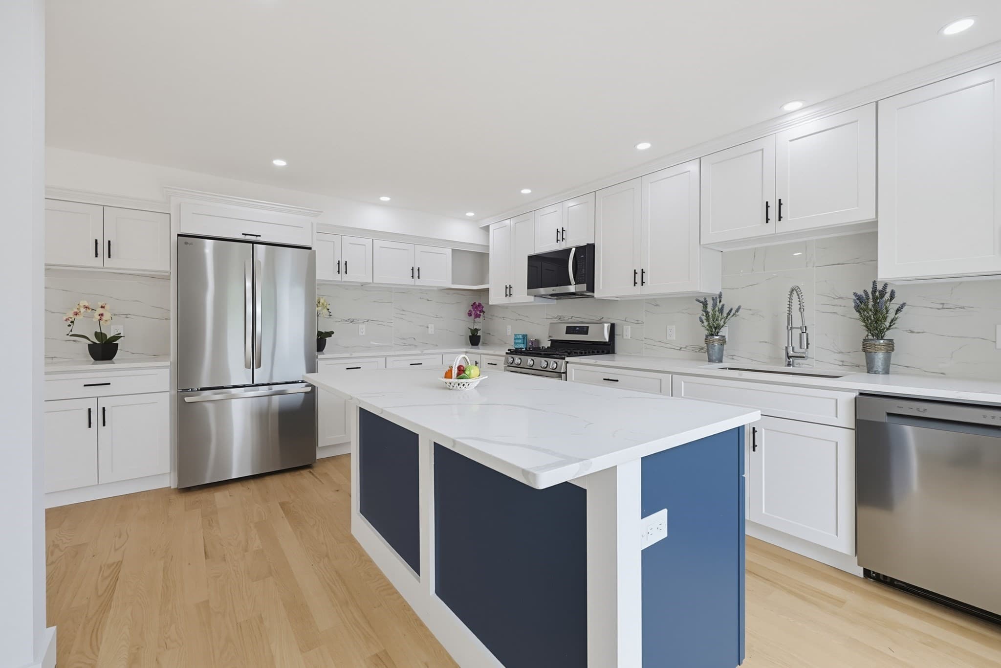 Single Family Residence at 358 W Main St, Avon MA 02322, Avon, photo 8 of 24