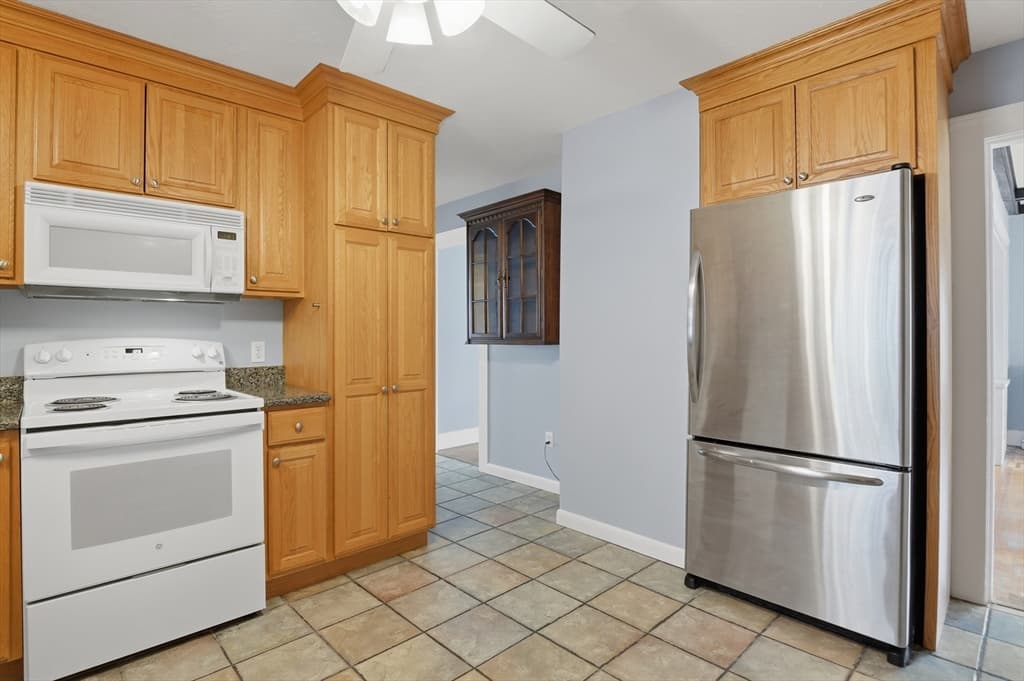 923 West Boylston Street, Worcester MA 01606 photo 10