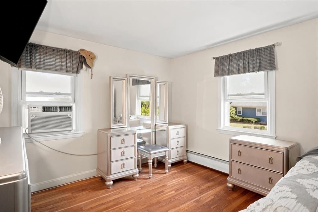 16 Edgelawn Ave, Chelmsford MA 01863 photo 9