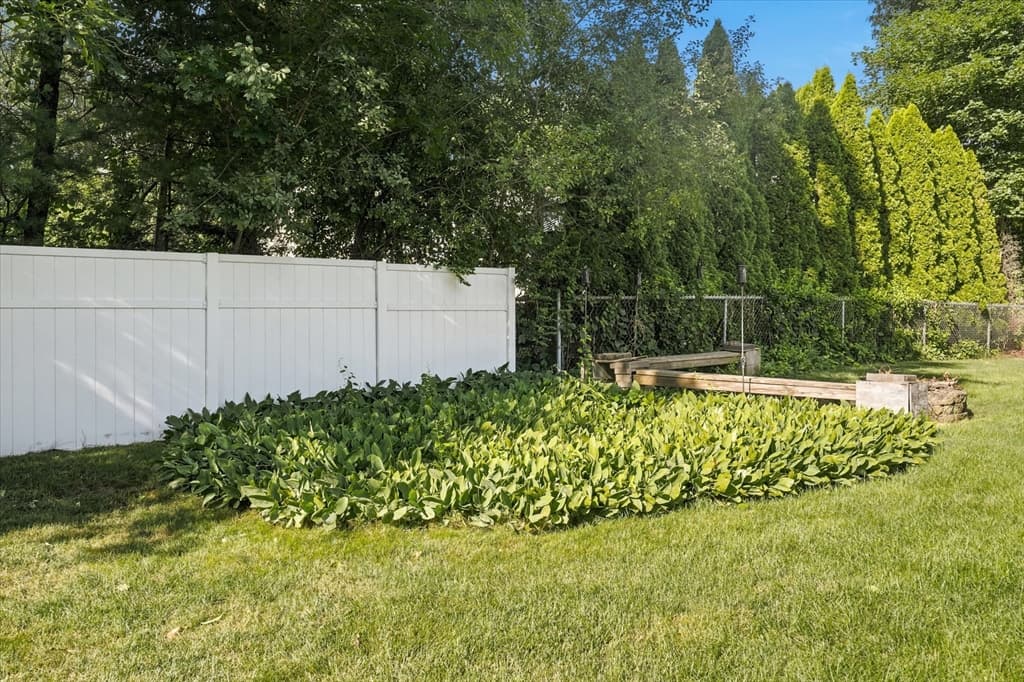 16 Edgelawn Ave, Chelmsford MA 01863 photo 30