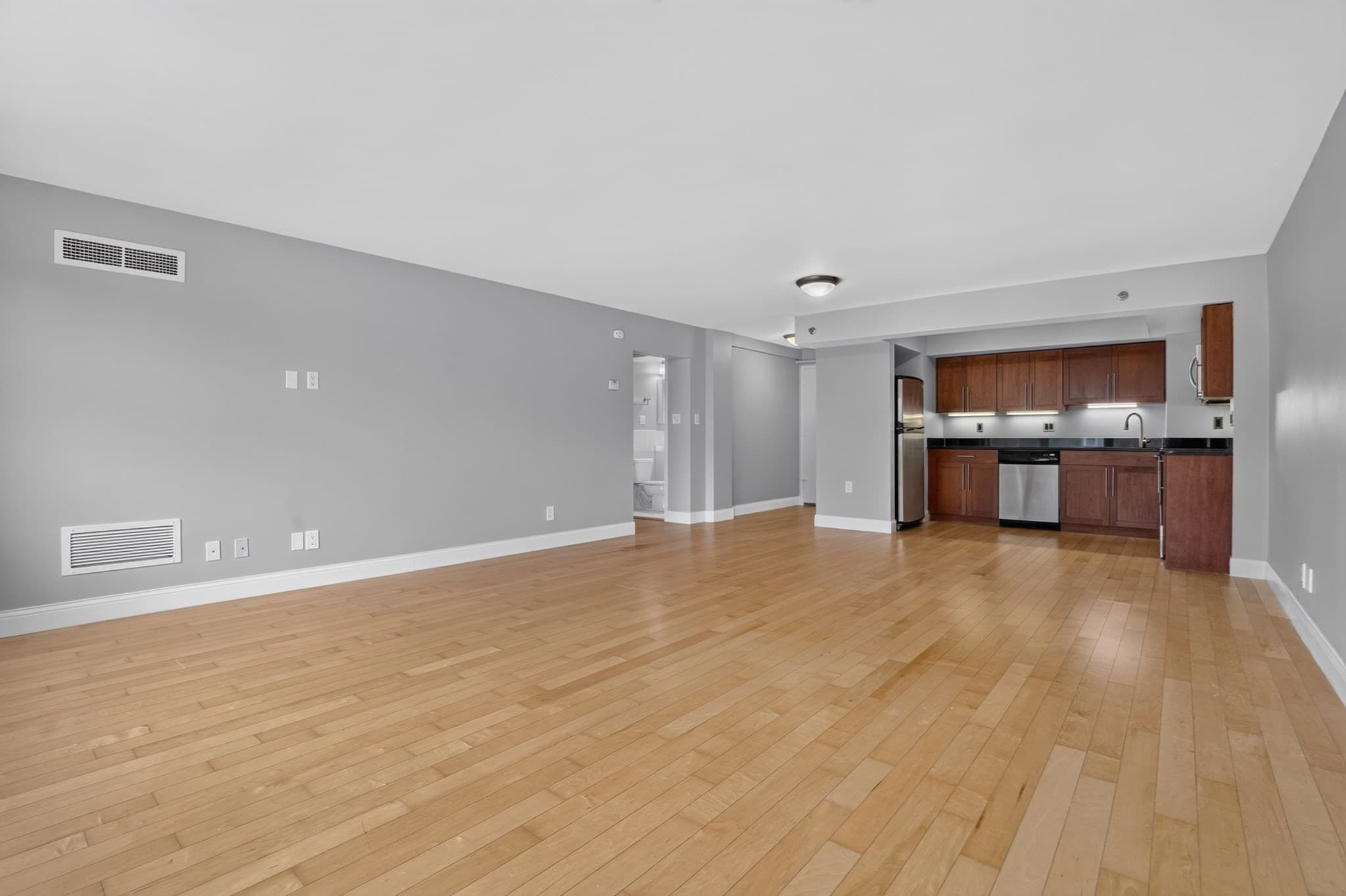 Condominium at 1600 Beacon St # 1009, Brookline MA 02446, photo 8 of 20