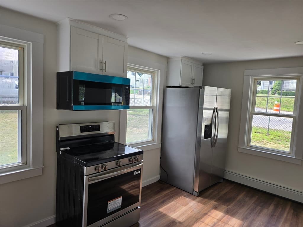Single Family Residence at 101 Ararat Street, Worcester MA 01606, photo 15 of 26