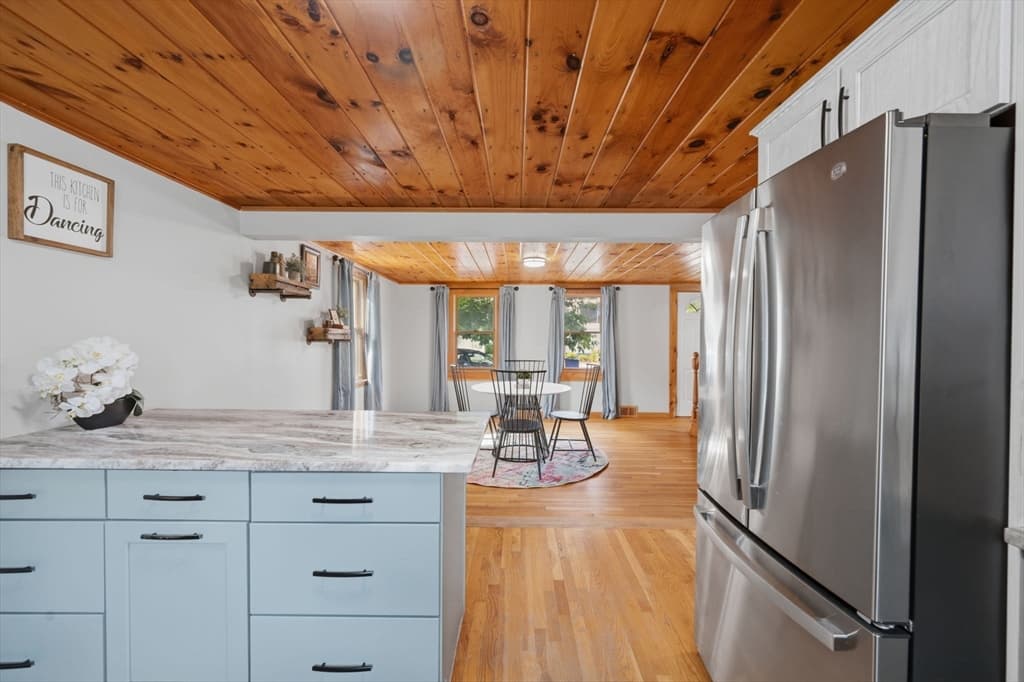 21 Pembroke St, Kingston MA 02364 photo 13