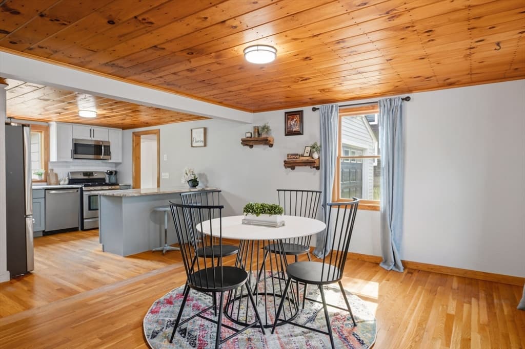 21 Pembroke St, Kingston MA 02364 photo 19