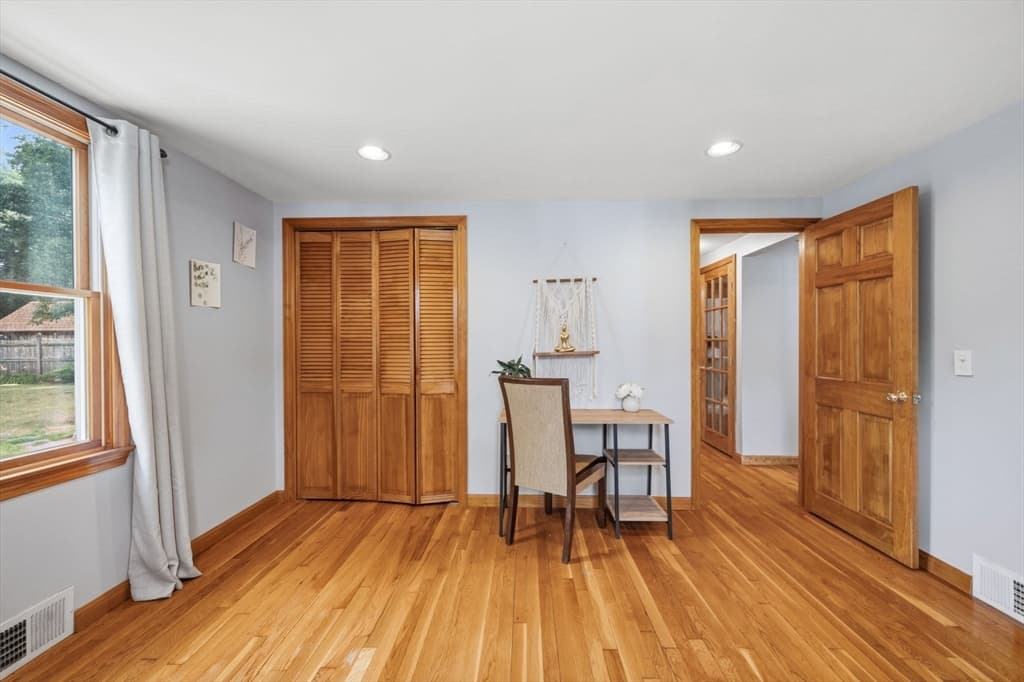 21 Pembroke St, Kingston MA 02364 photo 25