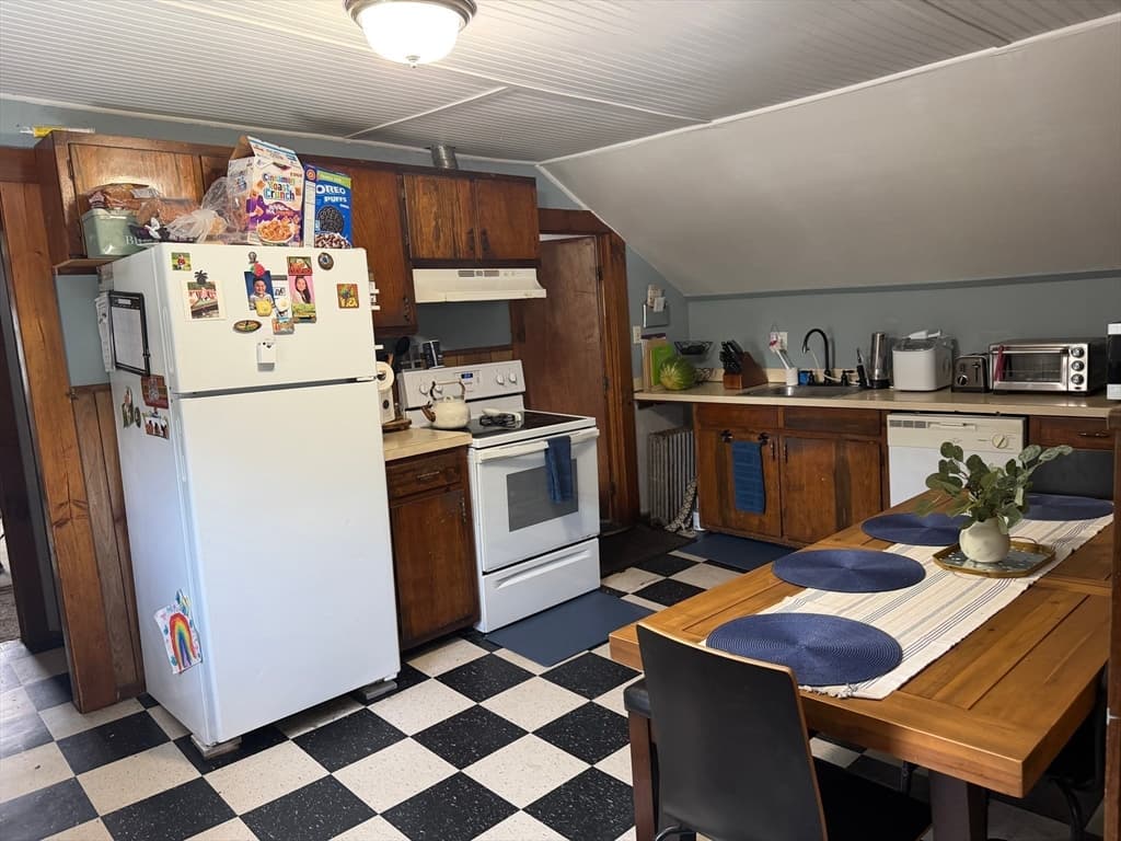 58 Stevens St, Marlborough MA 01752 photo 21