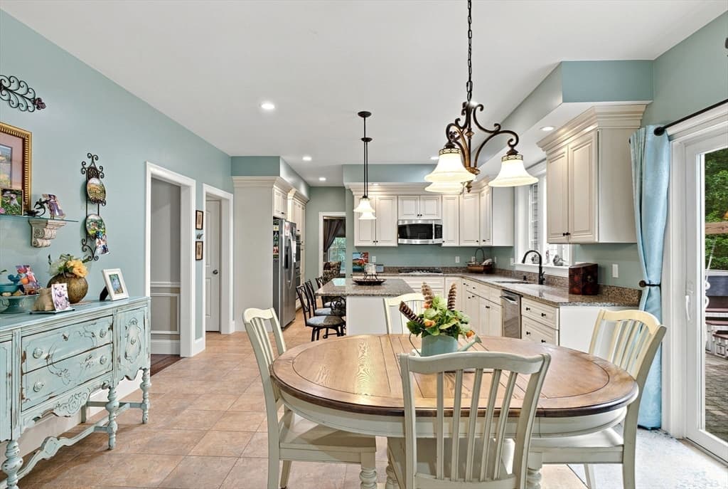 184 Abbot Street, Andover MA 01810 photo 17