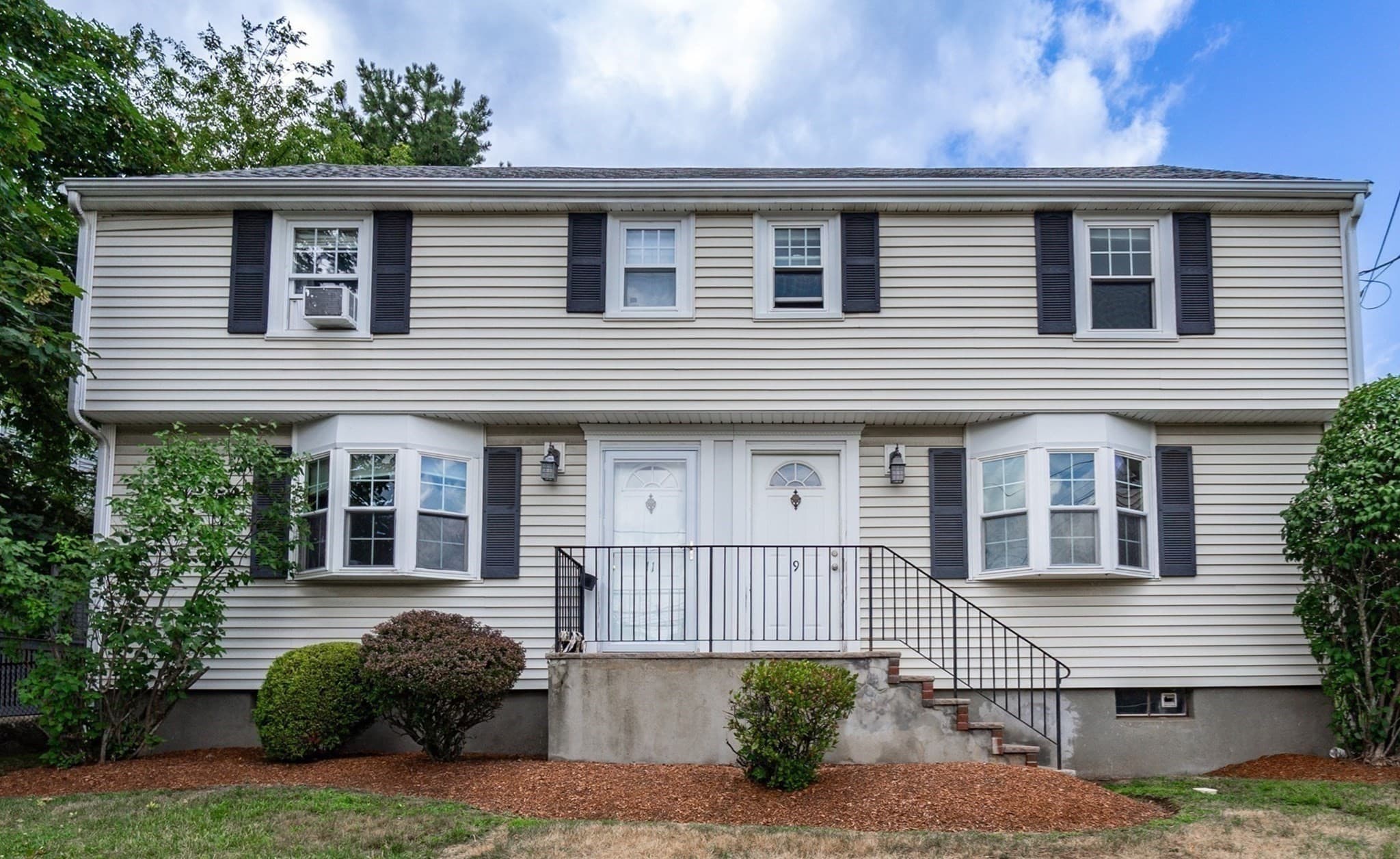 Condominium at 9 Bow St # 9, Arlington MA 02474, Arlington, photo 2 of 39