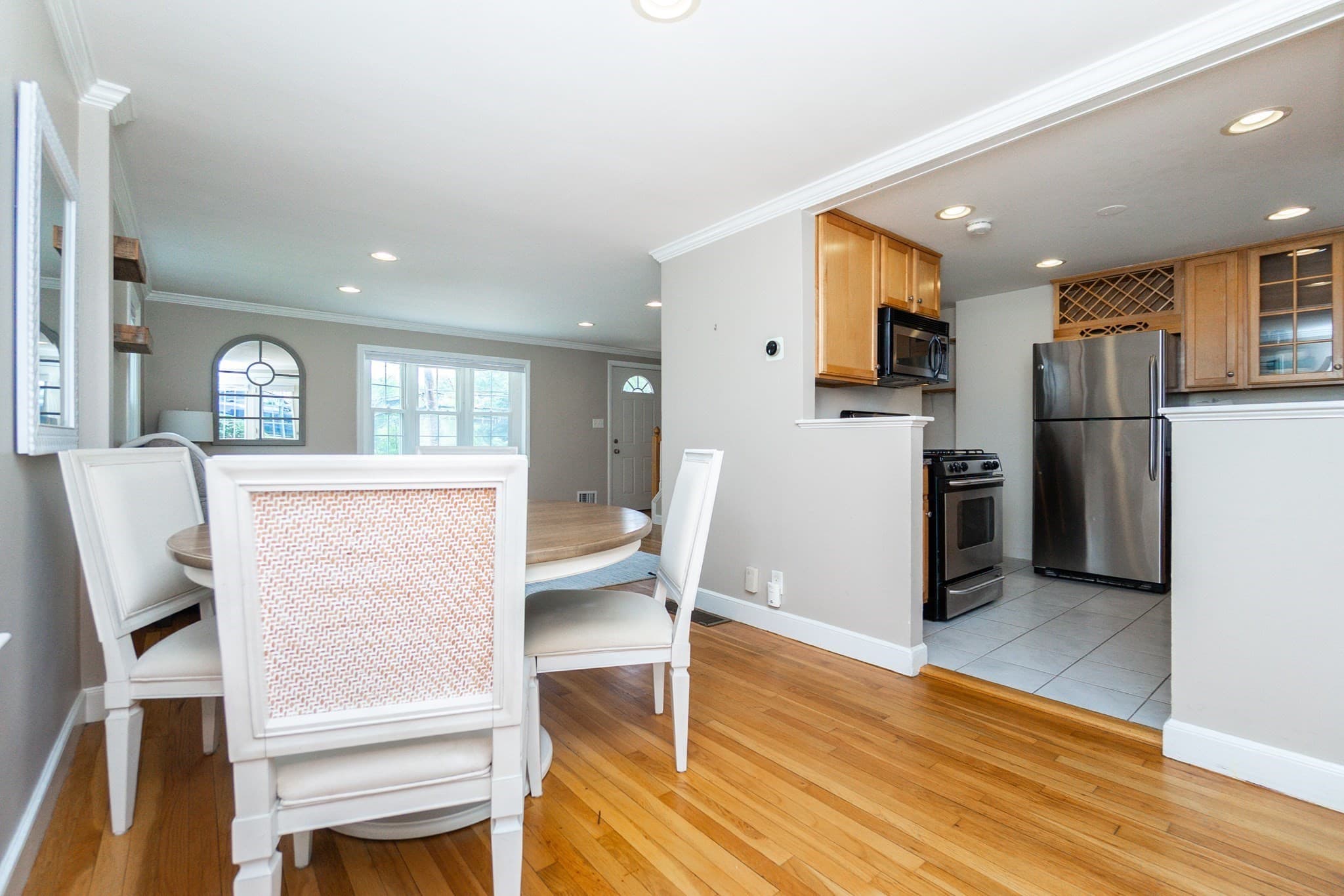 Condominium at 9 Bow St # 9, Arlington MA 02474, Arlington, photo 12 of 39