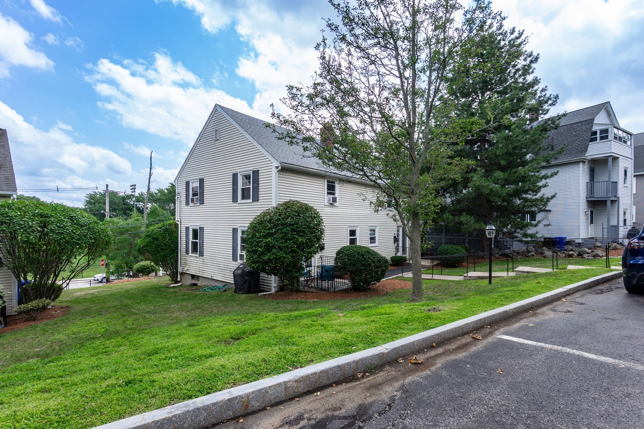 Condominium at 9 Bow St # 9, Arlington MA 02474, Arlington, photo 36 of 39