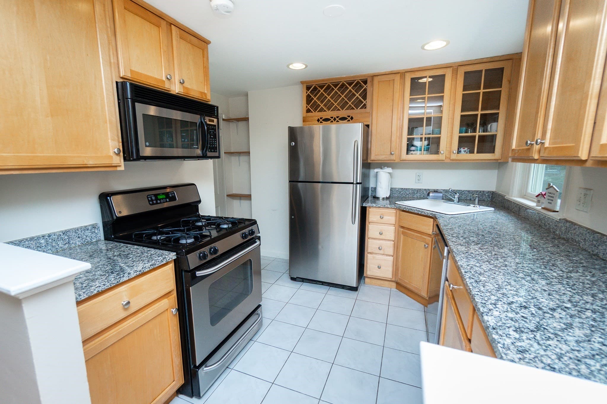 Condominium at 9 Bow St # 9, Arlington MA 02474, Arlington, photo 15 of 39