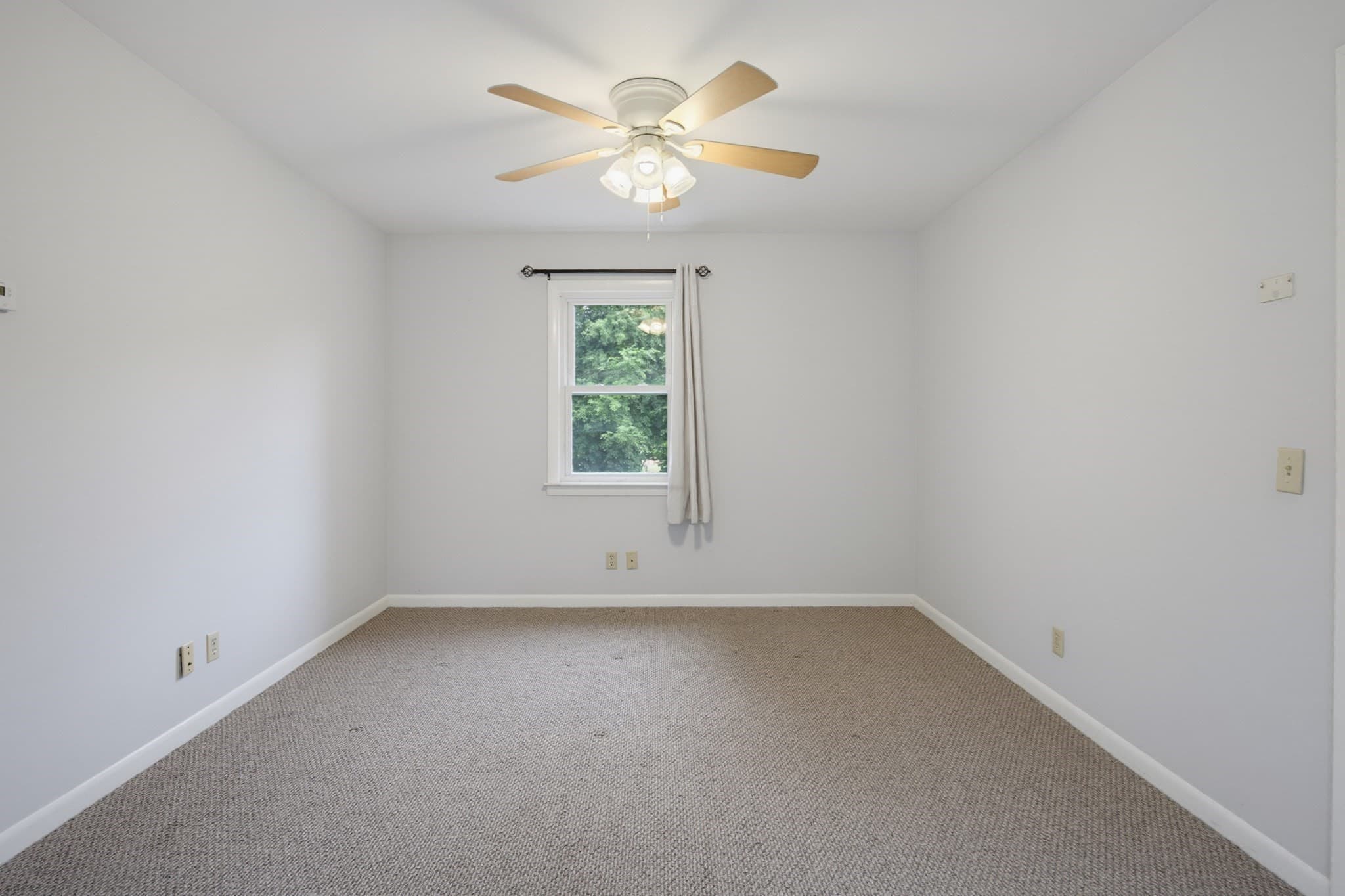 2 Family - 2 Units Up/Down at 284 South St, Northborough MA 01532, photo 21 of 30