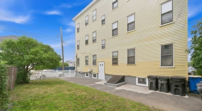 5-9 Family at 566 Shirley St, Winthrop MA 02152, Winthrop, photo 4 of 20