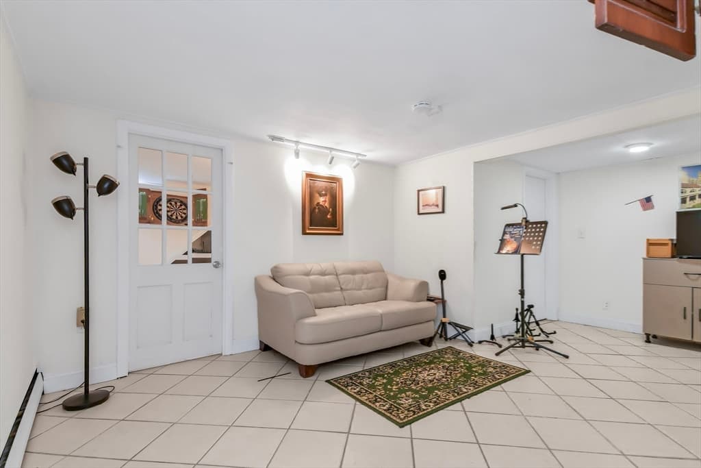 315 Hale St, Beverly MA 01915 photo 20