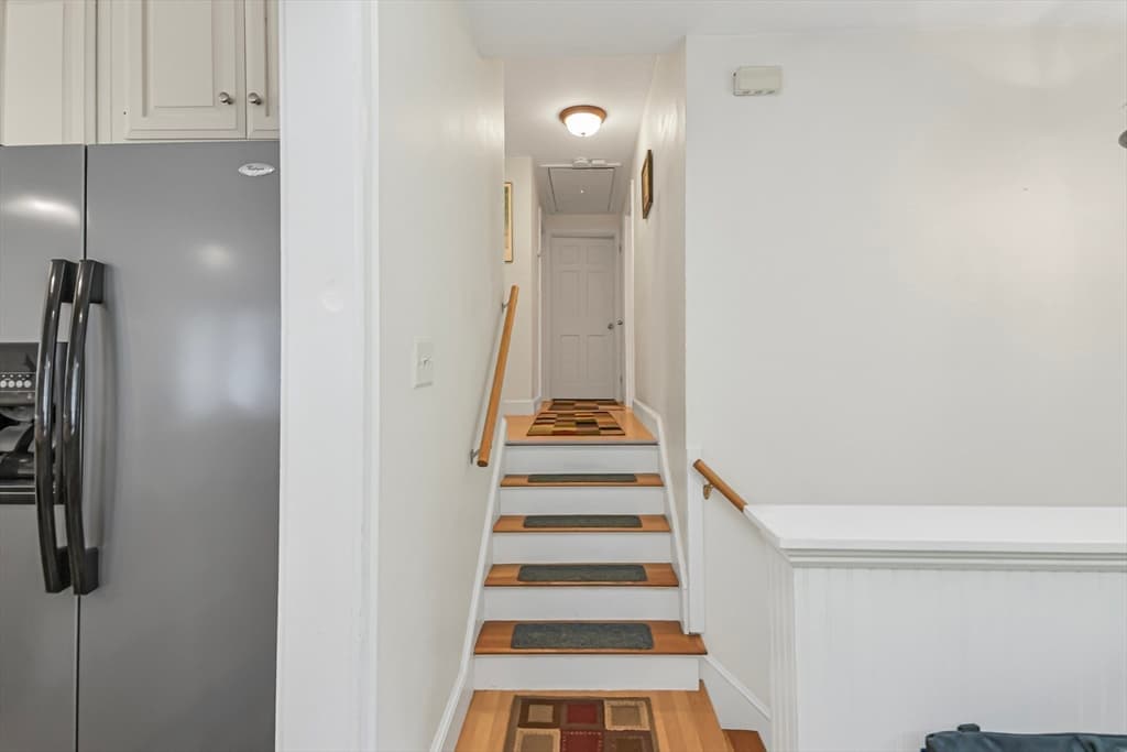 315 Hale St, Beverly MA 01915 photo 14