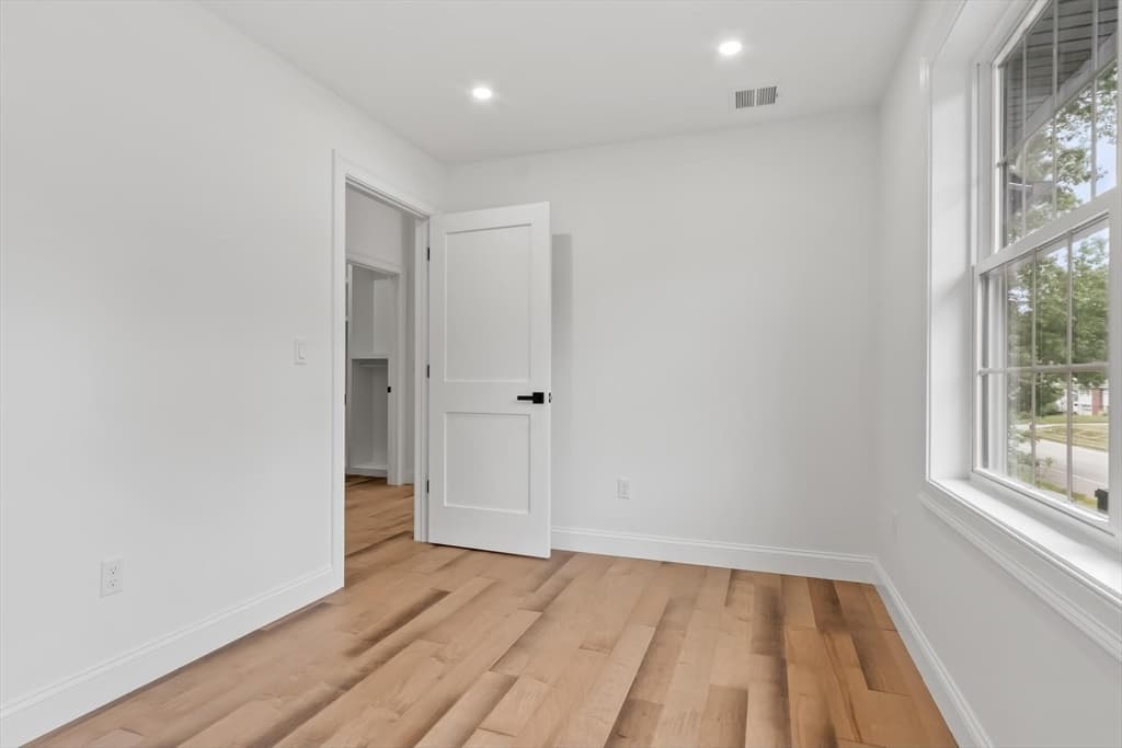 422 South Quinsigamond Ave. # 1, Shrewsbury MA 01545 photo 18