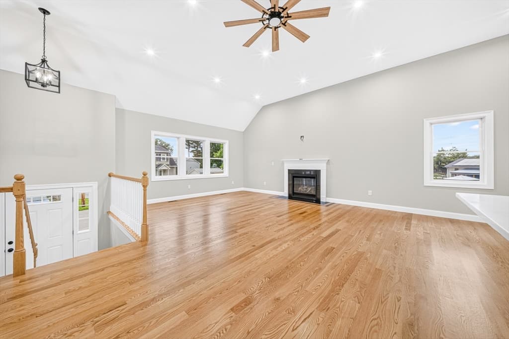Single Family Residence at 6 Mchugh Ave, Billerica MA 01821, Billerica, photo 13 of 42