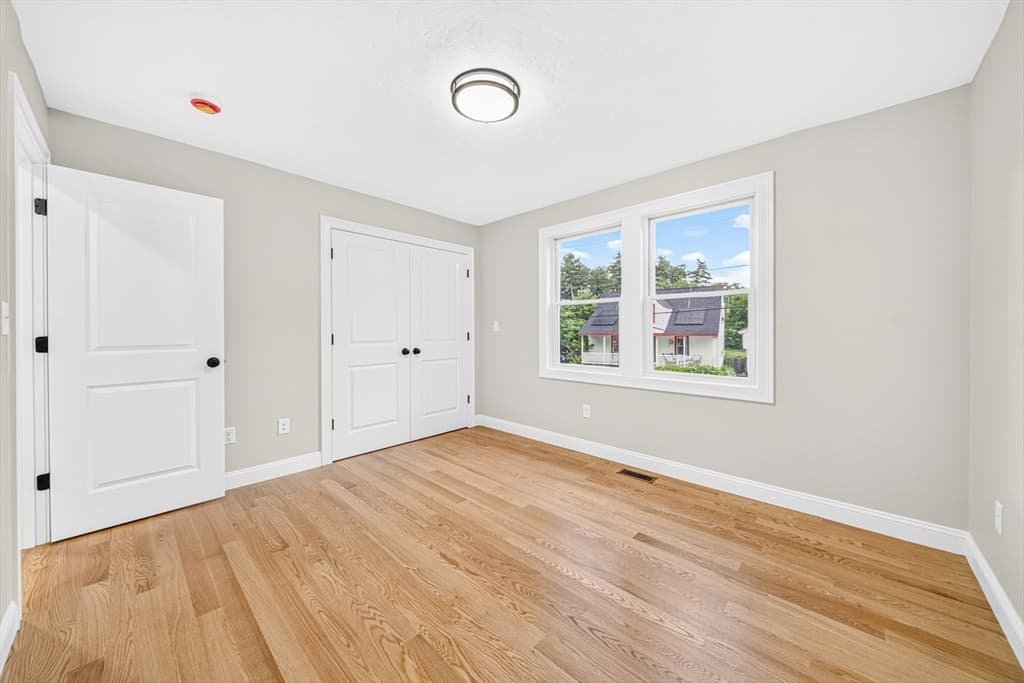 Single Family Residence at 6 Mchugh Ave, Billerica MA 01821, Billerica, photo 22 of 42