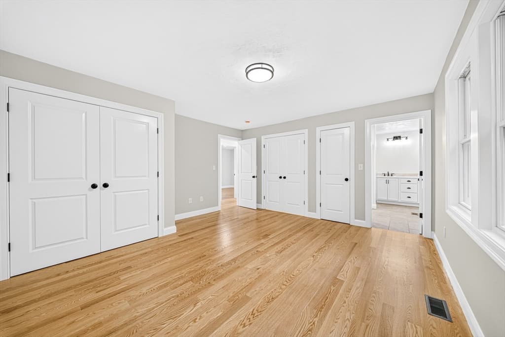 Single Family Residence at 6 Mchugh Ave, Billerica MA 01821, Billerica, photo 18 of 42