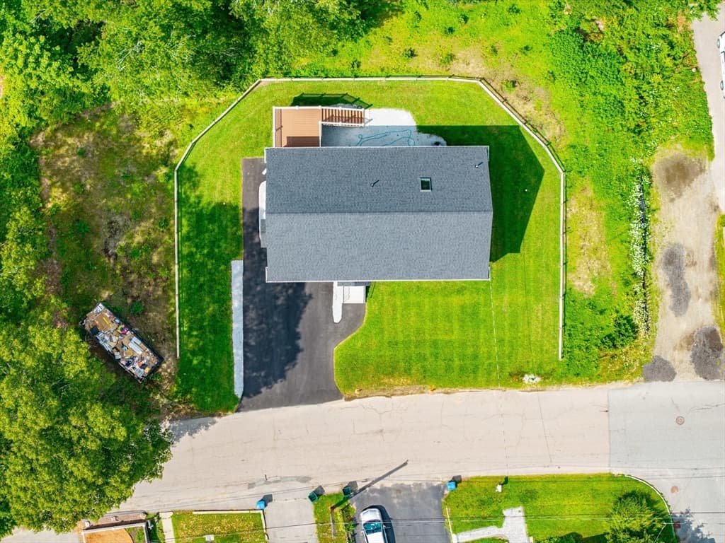 Single Family Residence at 6 Mchugh Ave, Billerica MA 01821, Billerica, photo 40 of 42