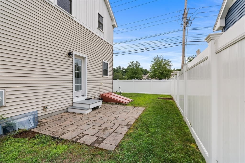 2 Oreilly Ln # 2, Foxboro MA 02035 photo 33
