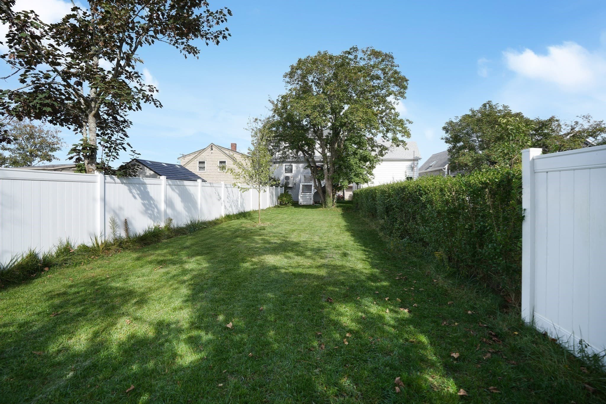 Single Family Residence at 29 and 33 Lagoon Pond Road, Tisbury MA 02568, photo 9 of 39