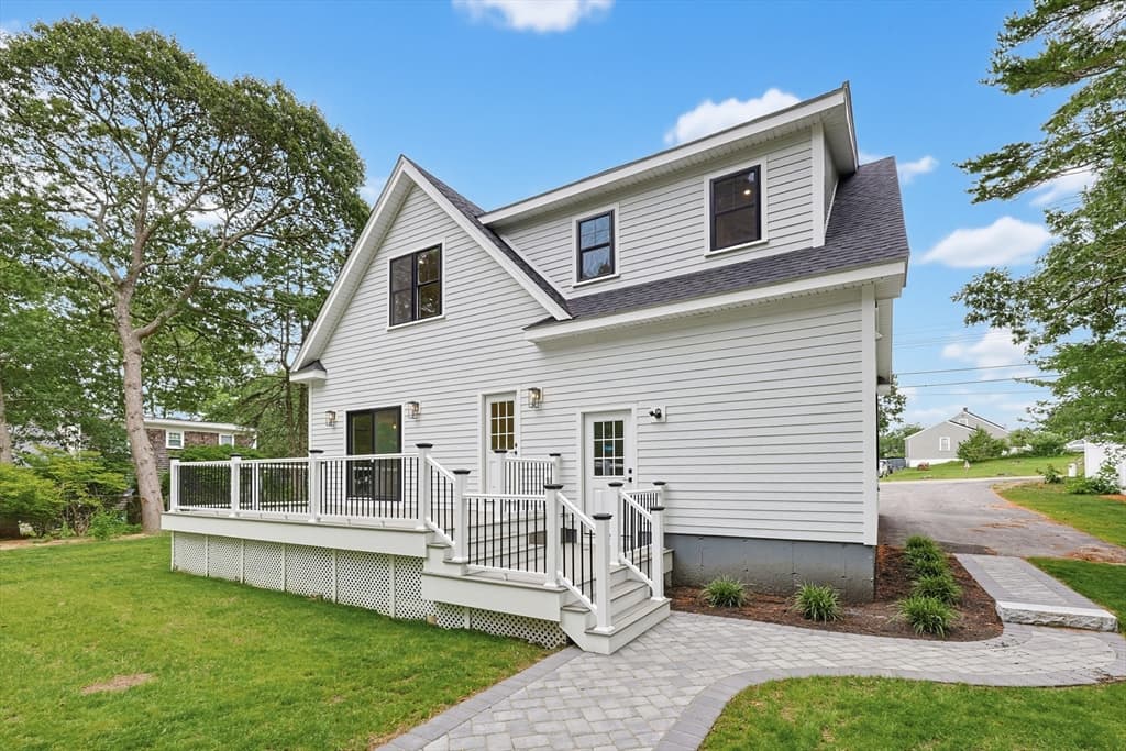 19 Puritan Road, Bourne MA 02532 photo 4