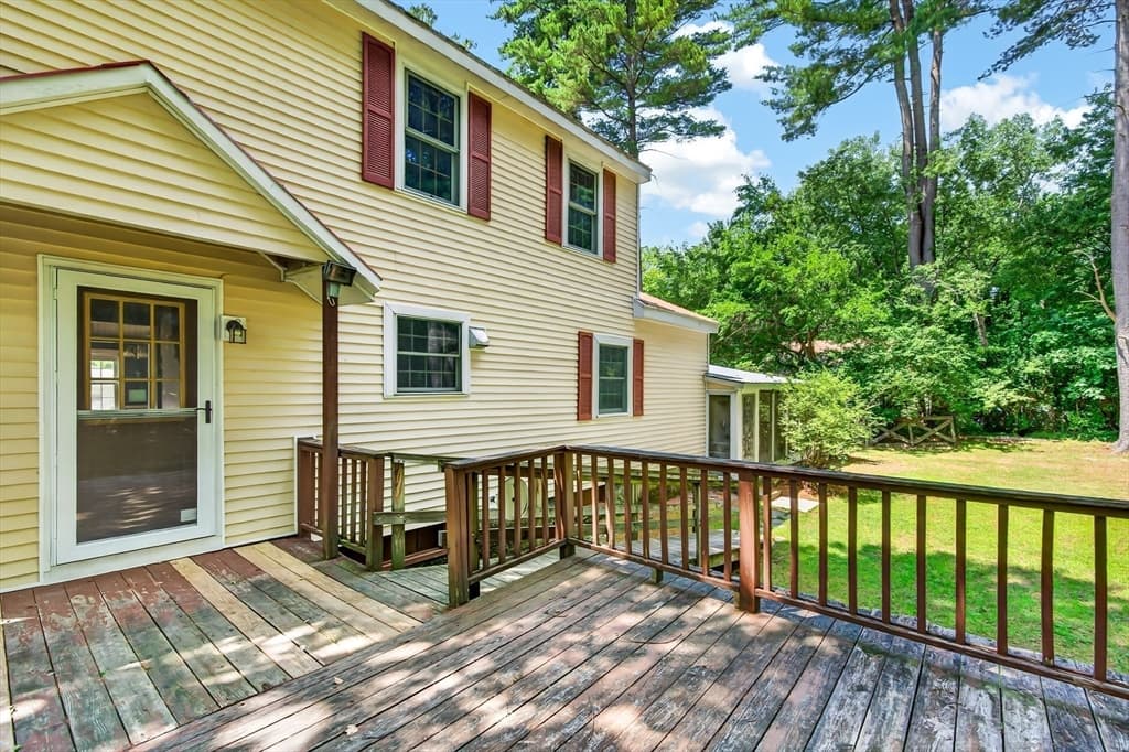 Single Family Residence at 121 Poplar St, Greenfield MA 01301, Greenfield, photo 31 of 42