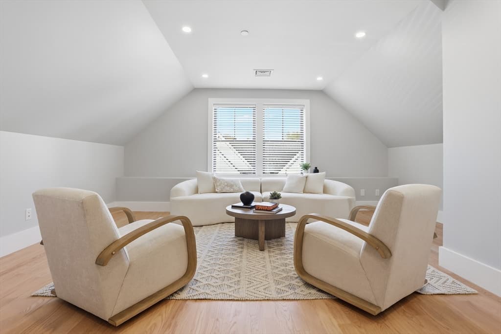 36 Loomis # 302, Bedford MA 01730 photo 7