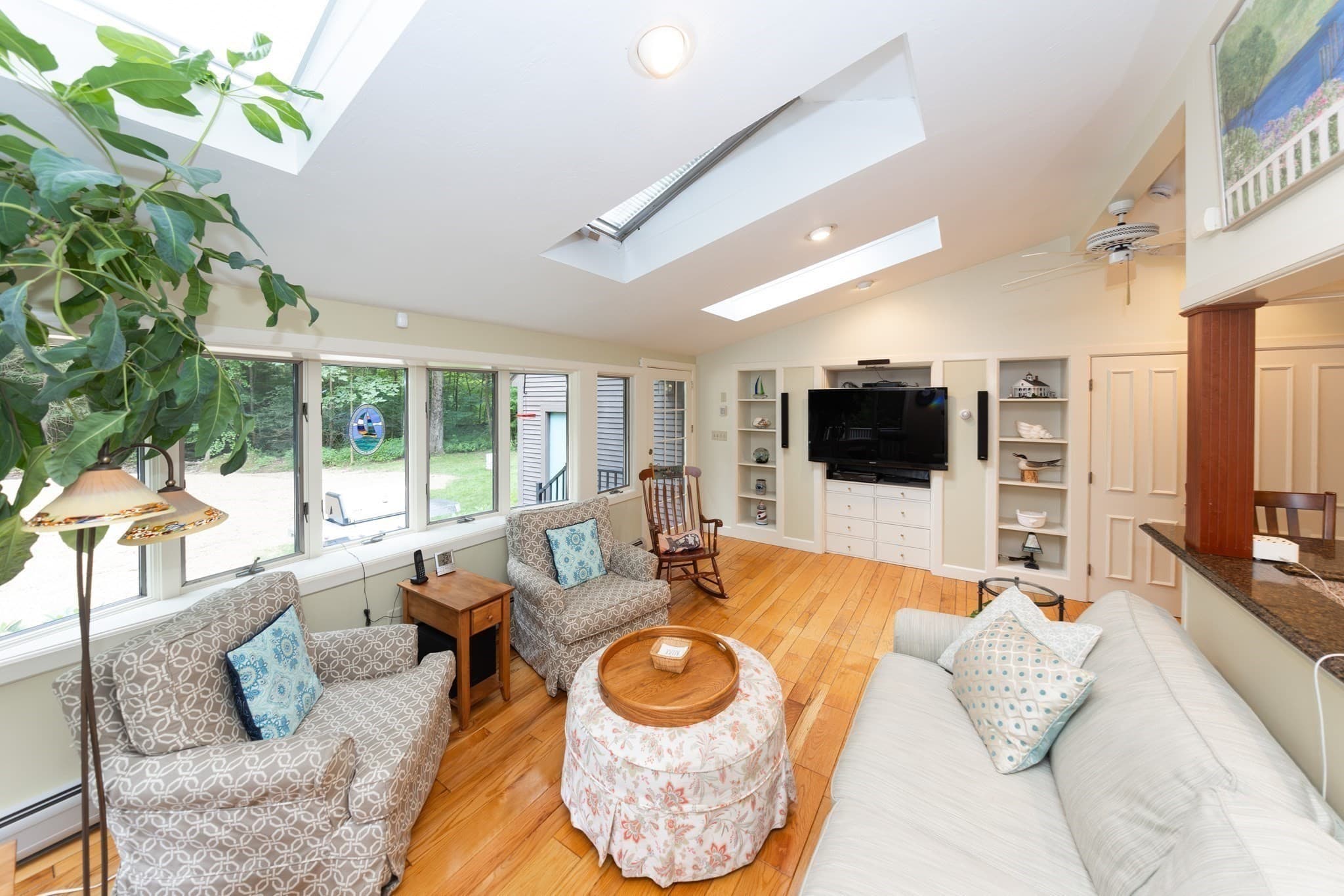 Single Family Residence at 19 George Allen Rd, West Brookfield MA 01585, West Brookfield, photo 3 of 42