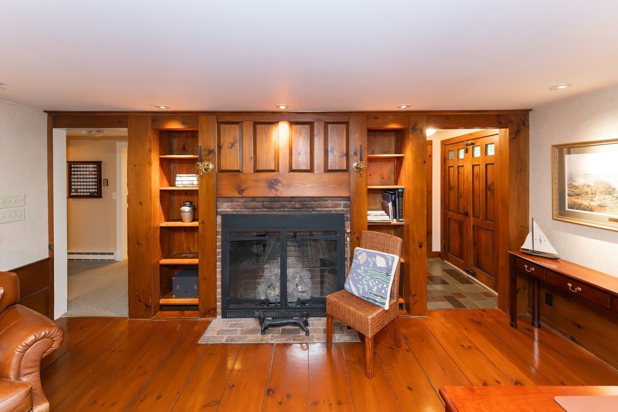 Single Family Residence at 19 George Allen Rd, West Brookfield MA 01585, West Brookfield, photo 4 of 42