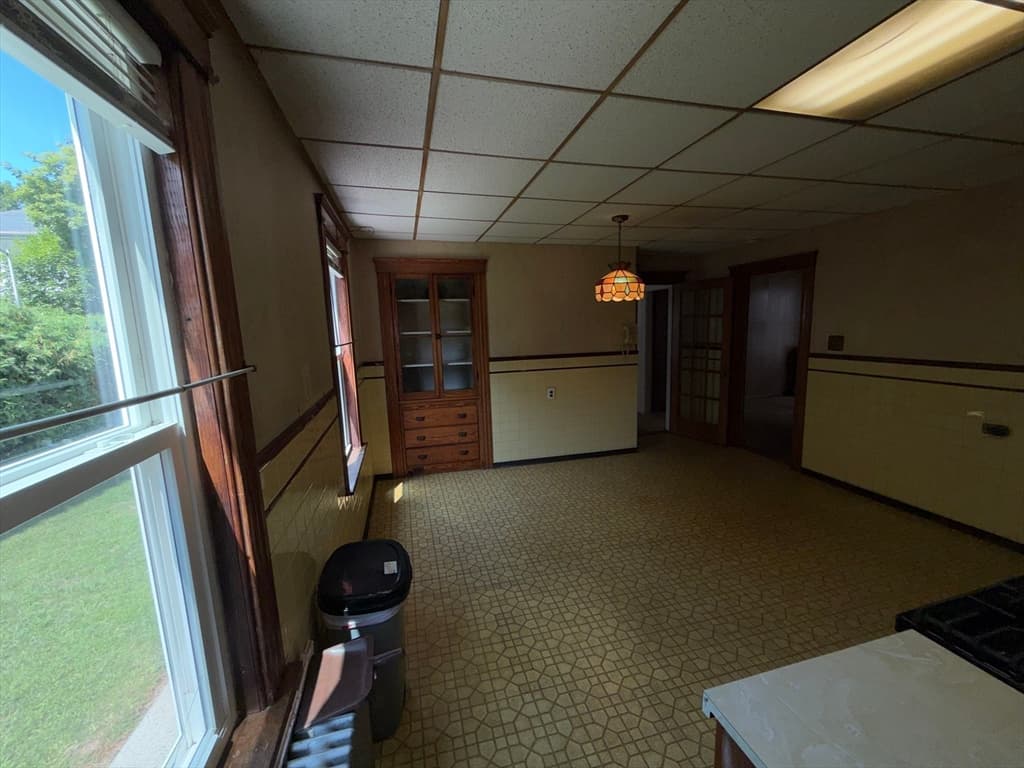 76 Paine St, Worcester MA 01605 photo 20