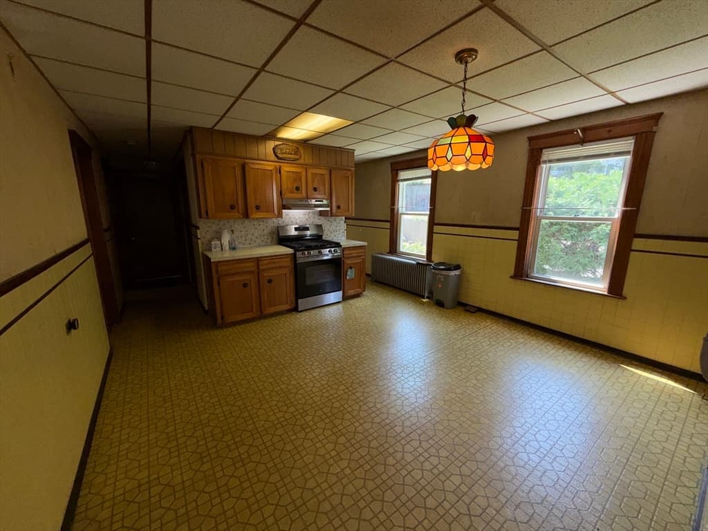 76 Paine St, Worcester MA 01605 photo 19